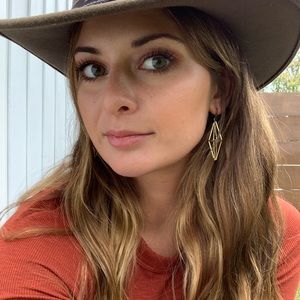 Meet your Posher, Kristen